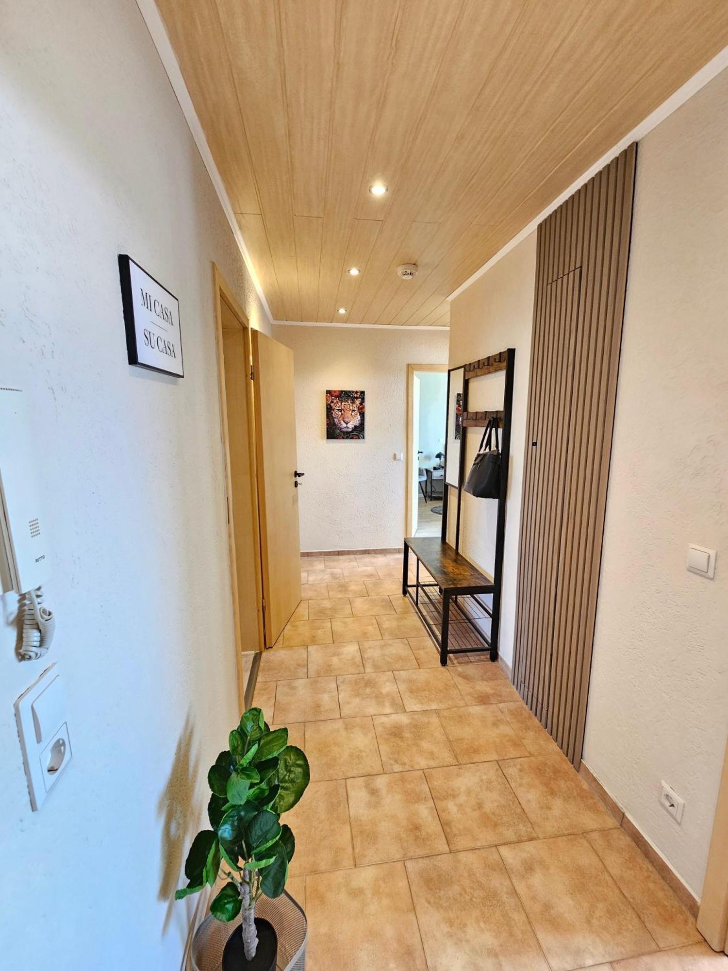 Neu Businessapp In Zentraler Lage Mit 3 Schlafzimmern Fuer Geschaeftsreisende Pendler Und Familien Naehe Sz See Salzgitter Buitenkant foto